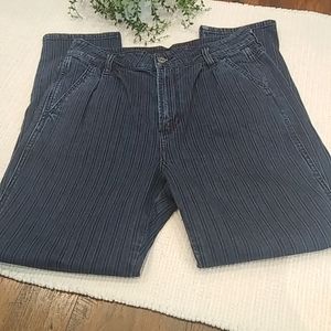 American Eagle Mom Jean